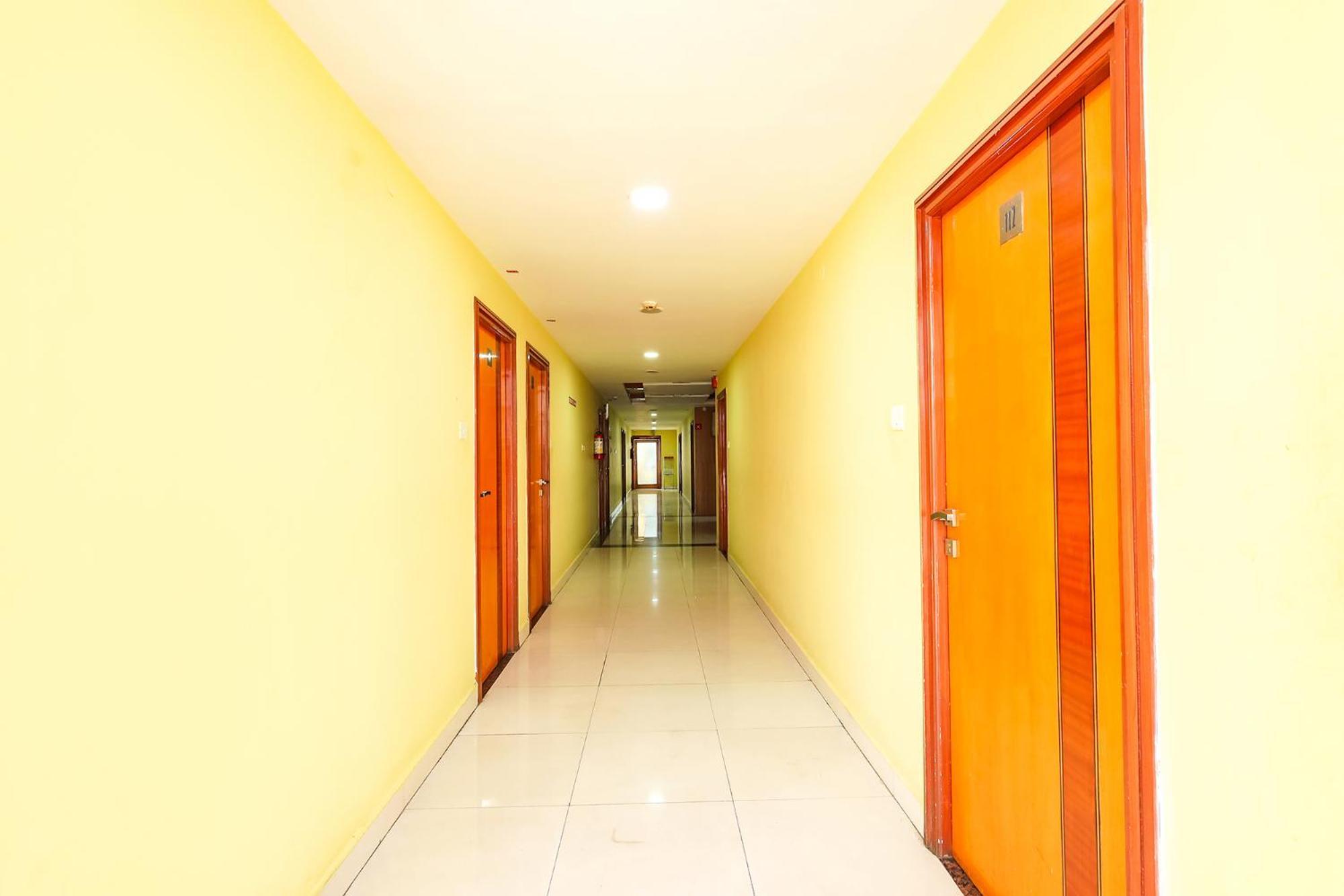 Mahalaya Residency, Chennai Hotel Bagian luar foto