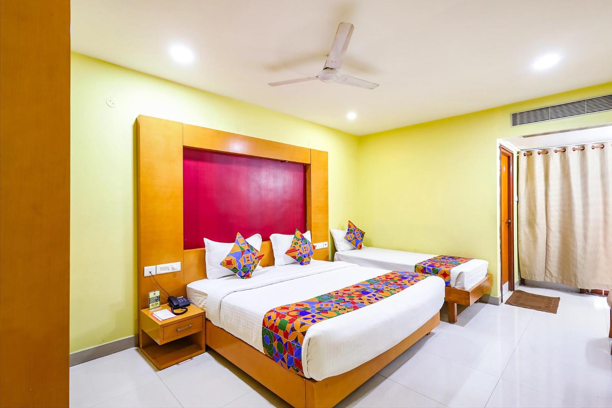 Mahalaya Residency, Chennai Hotel Bagian luar foto
