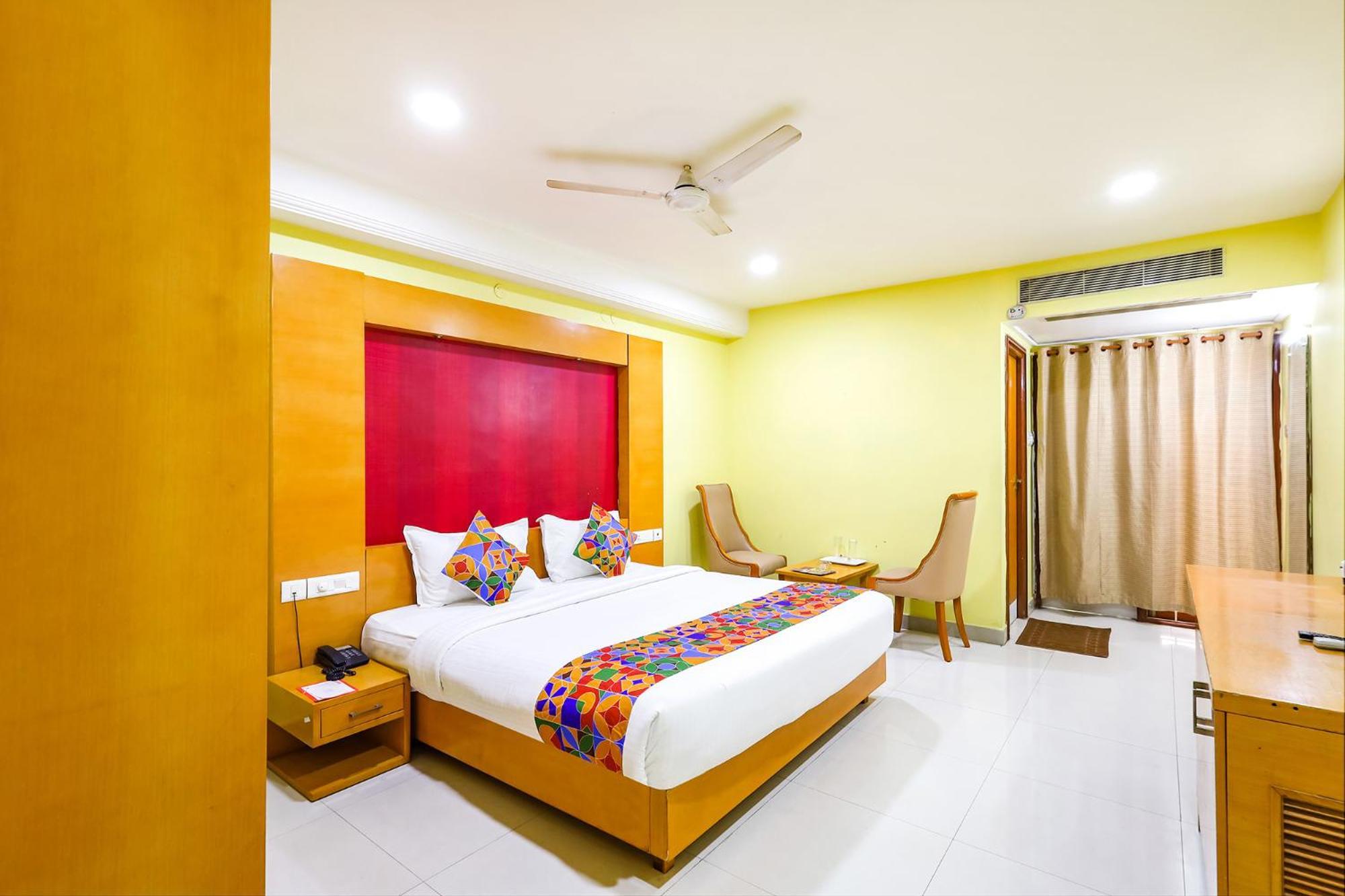 Mahalaya Residency, Chennai Hotel Bagian luar foto