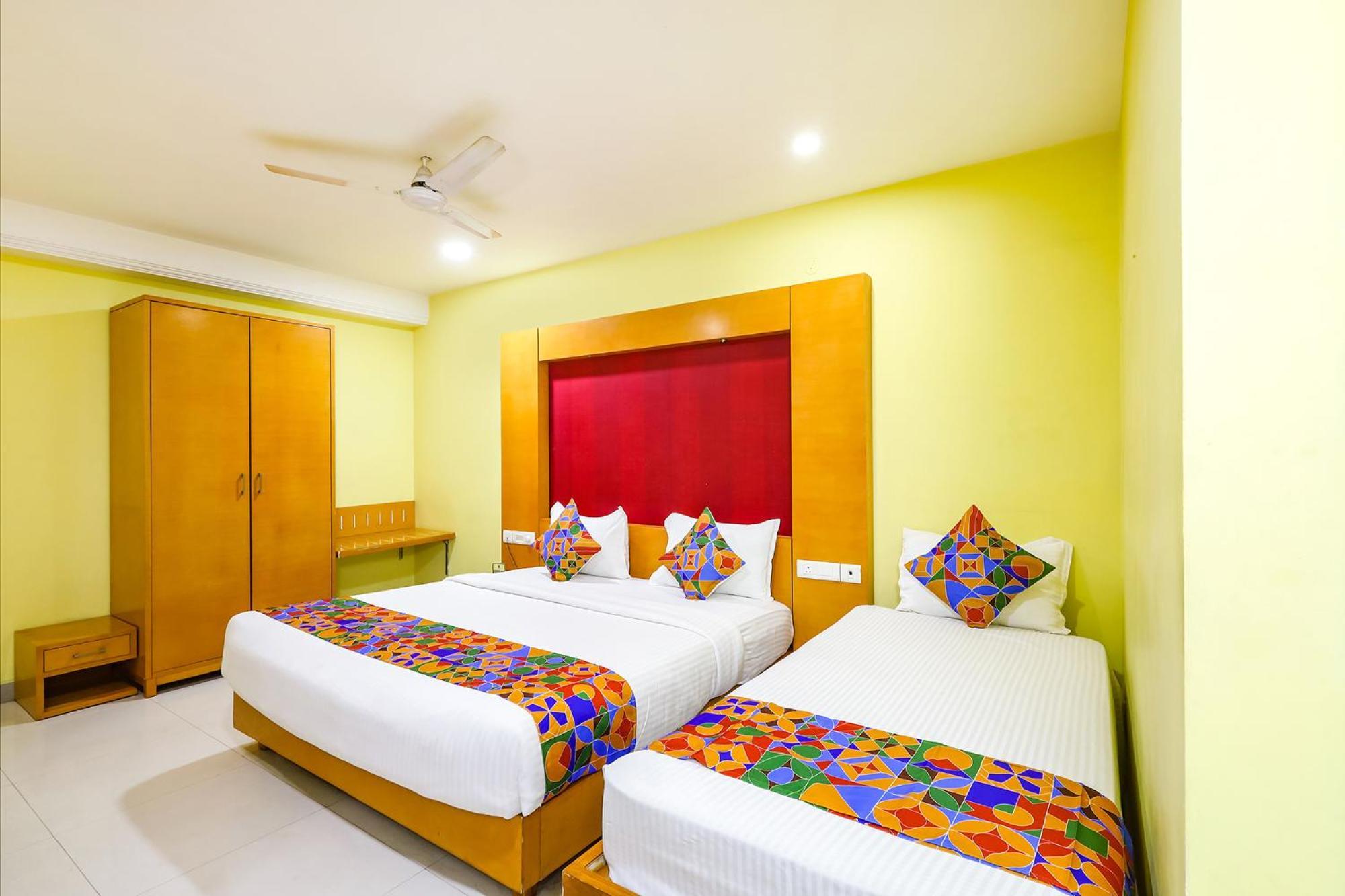 Mahalaya Residency, Chennai Hotel Bagian luar foto