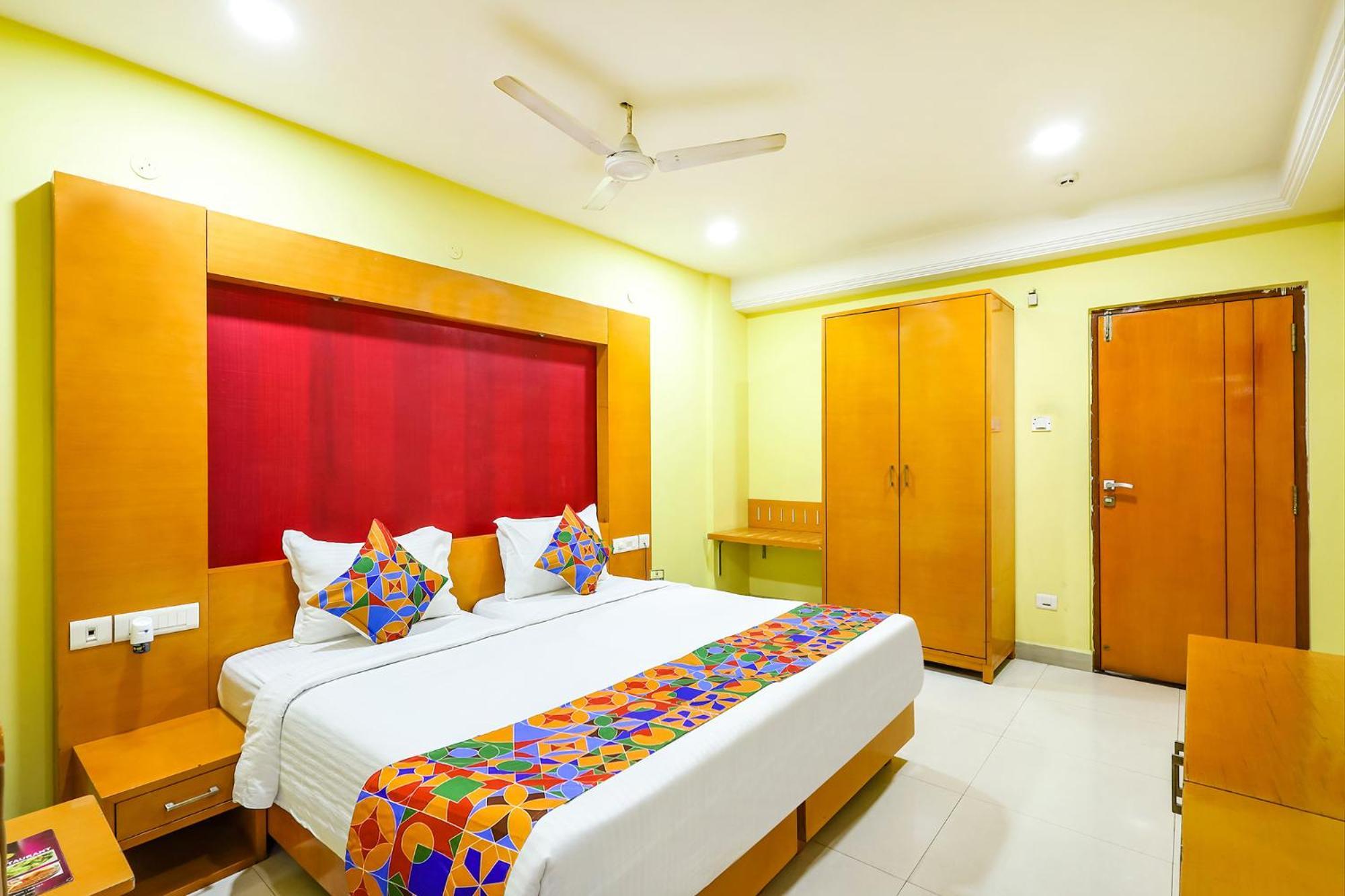 Mahalaya Residency, Chennai Hotel Bagian luar foto