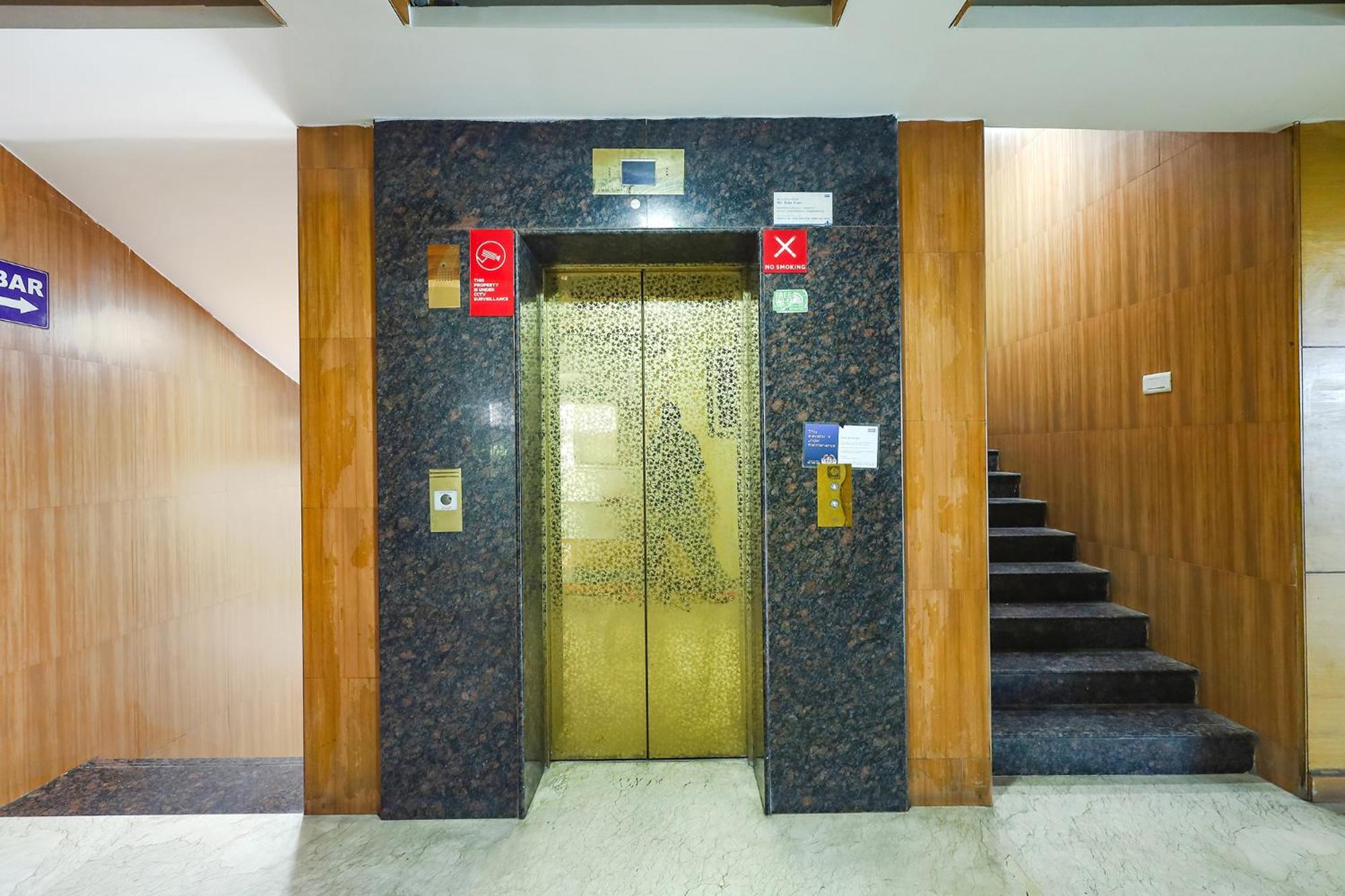 Mahalaya Residency, Chennai Hotel Bagian luar foto