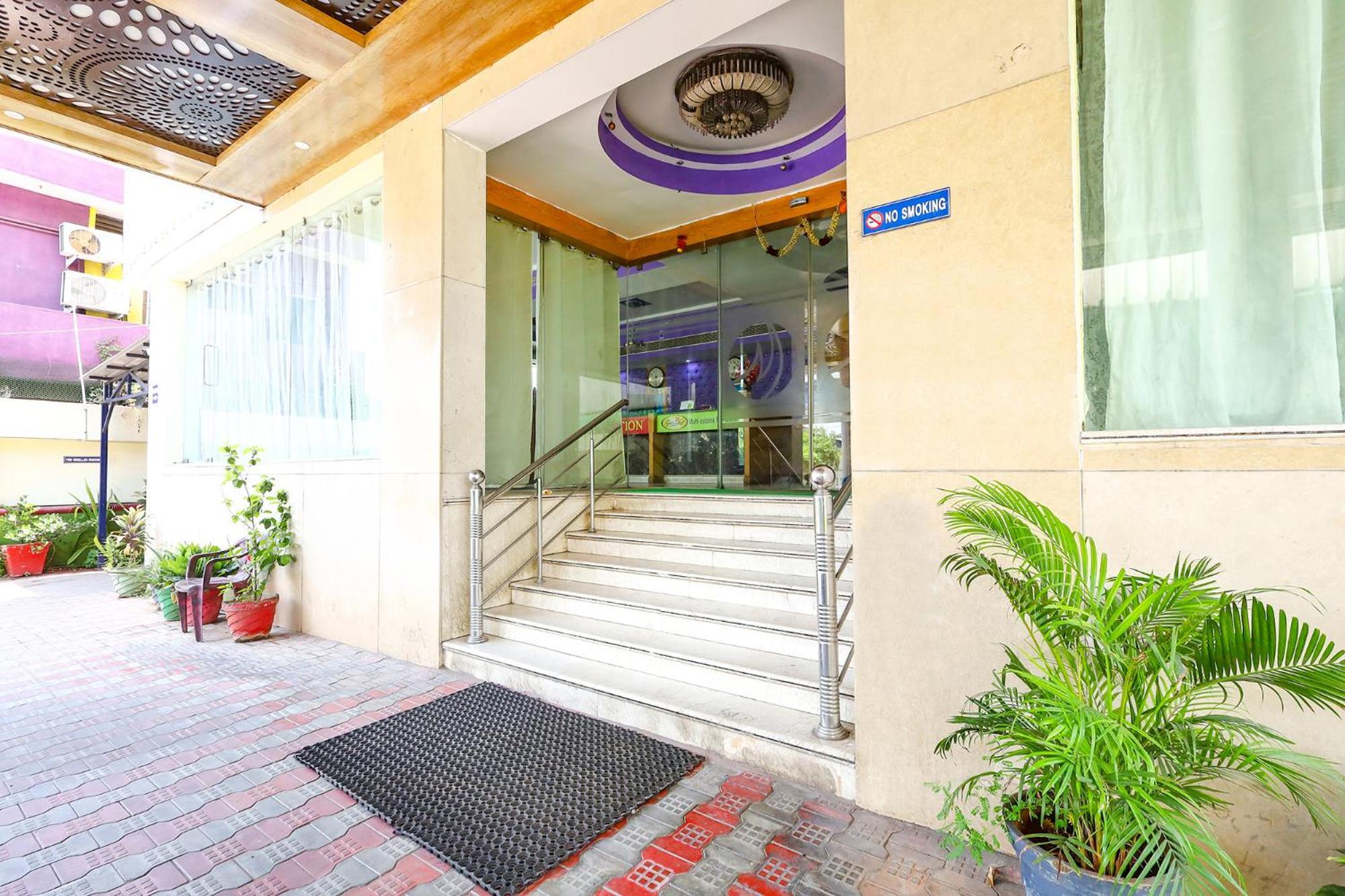 Mahalaya Residency, Chennai Hotel Bagian luar foto