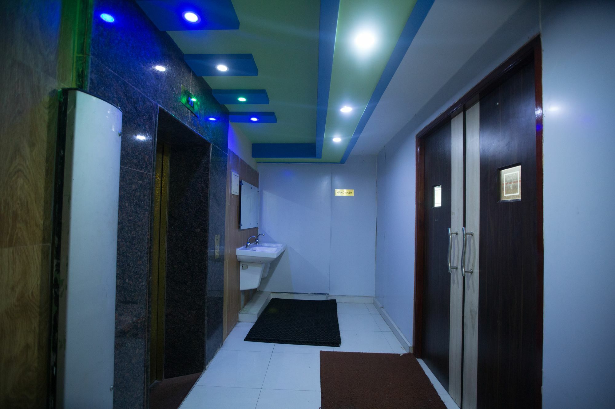 Mahalaya Residency, Chennai Hotel Bagian luar foto
